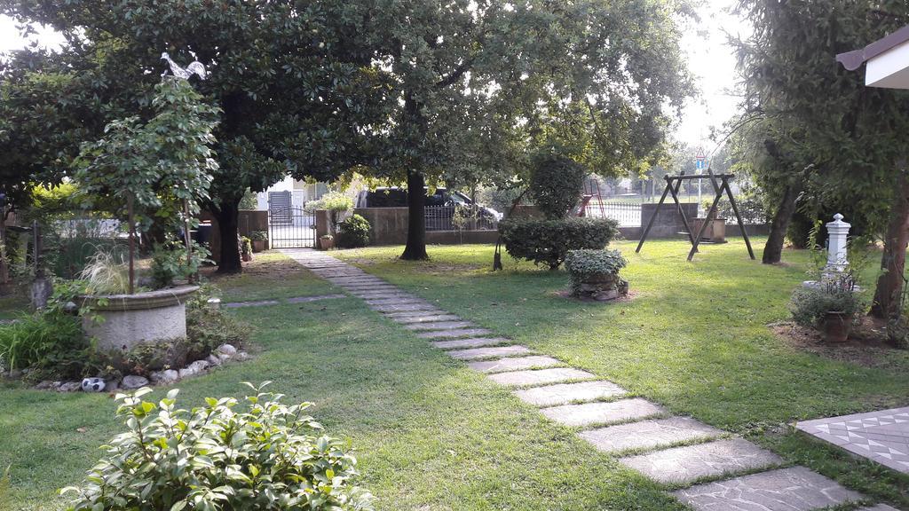 Appartamento Casa Della Nonna ノヴェンタ・ディ・ピアーヴェ エクステリア 写真