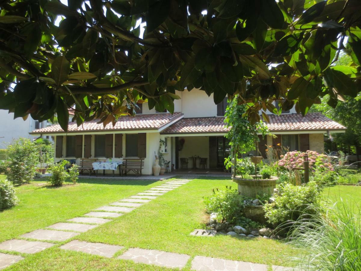 Appartamento Casa Della Nonna ノヴェンタ・ディ・ピアーヴェ エクステリア 写真